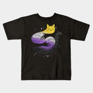 Nonbinary Cat Hug LGBT Pride Flag Kids T-Shirt